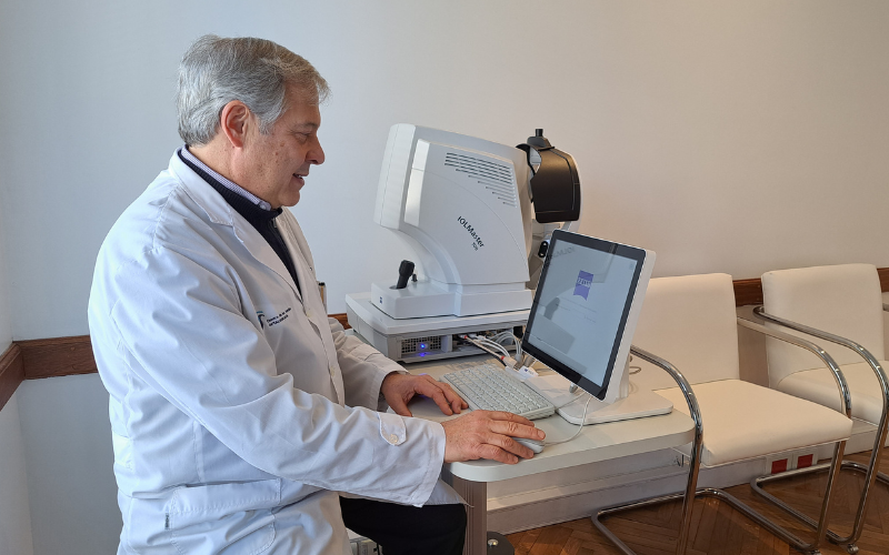 Dr Alejandro Coussio Centro de Oftalmologia